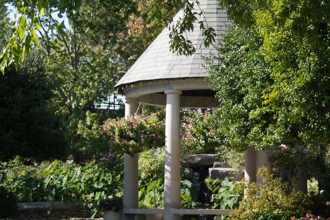 Terrasse en bois ou composite à Carcassonne : ce qui change aujourd'hui pour votre projet extérieur