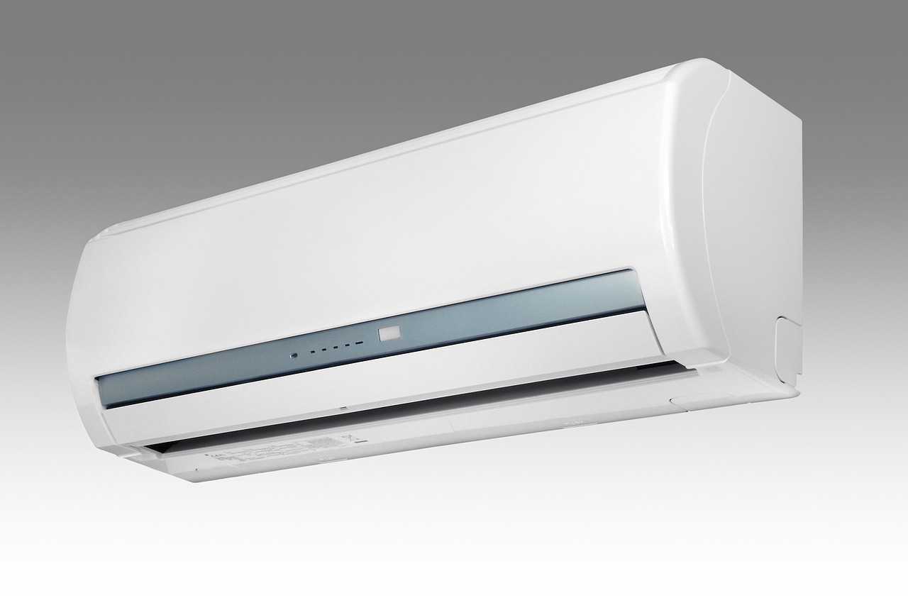 Canicule record dans le Vaucluse : comment choisir entre clim réversible, PAC air/air ou air/eau ?