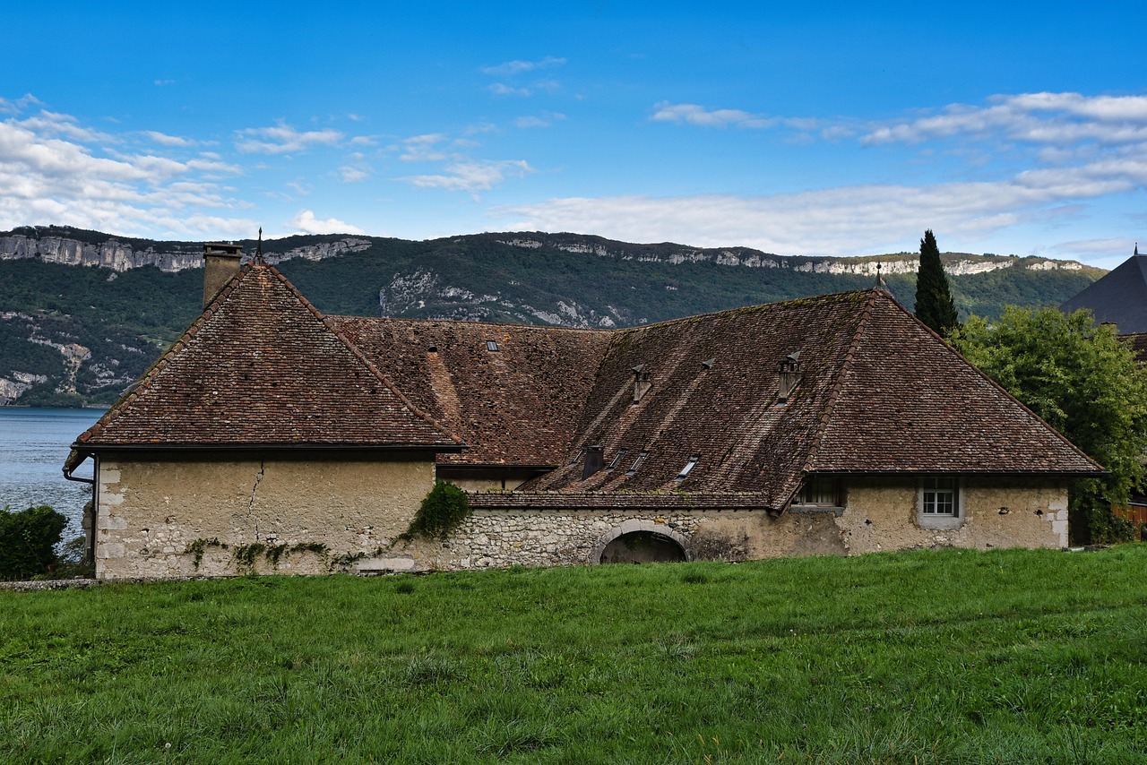 Route coupée entre Hirson et Charleville-Mézières : un signe pour vérifier votre toiture ?
